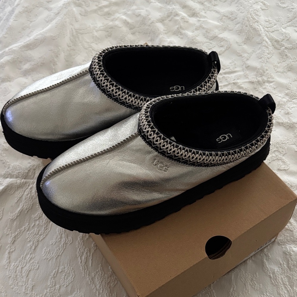UGG Metallic Silver and Black Slip-Ons